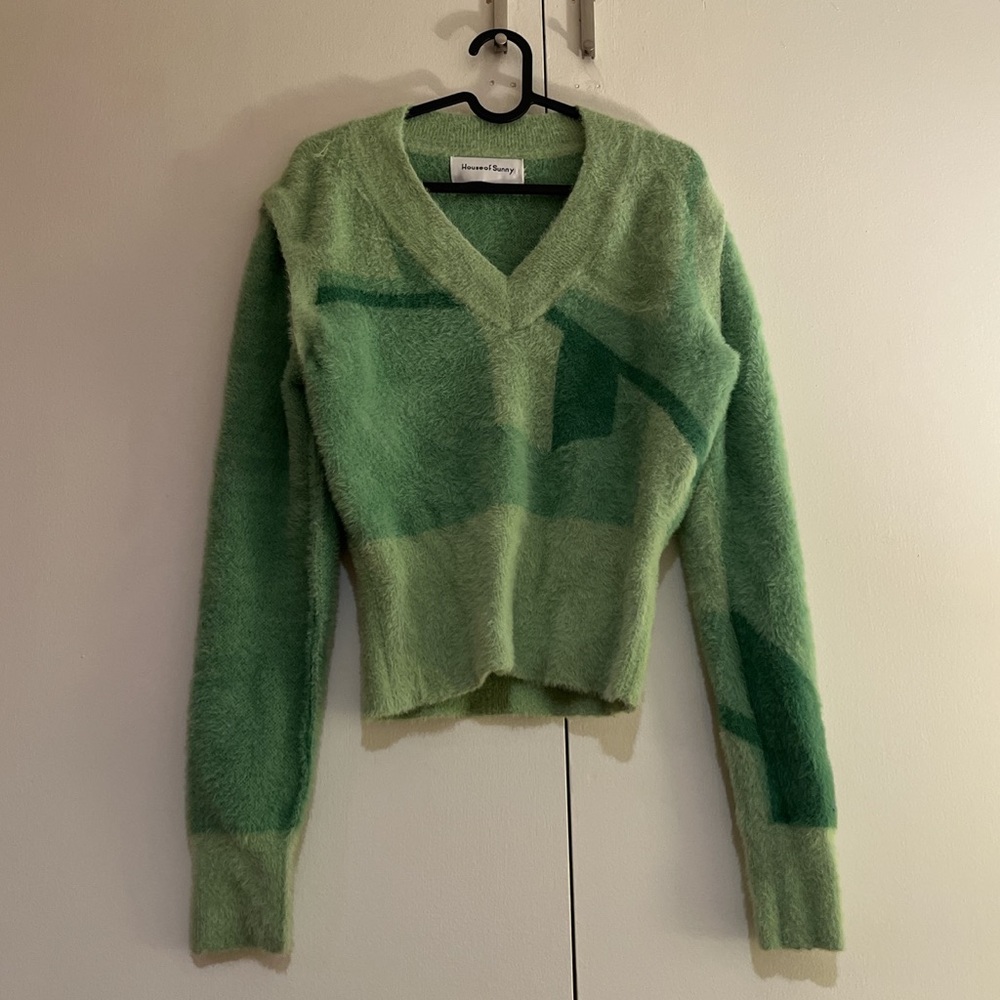 House of sunny classic suburban knit